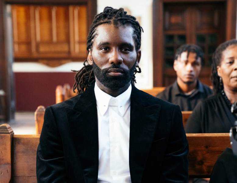 Wretch32 Blesses Us With Another Daily Duppy Photograph
