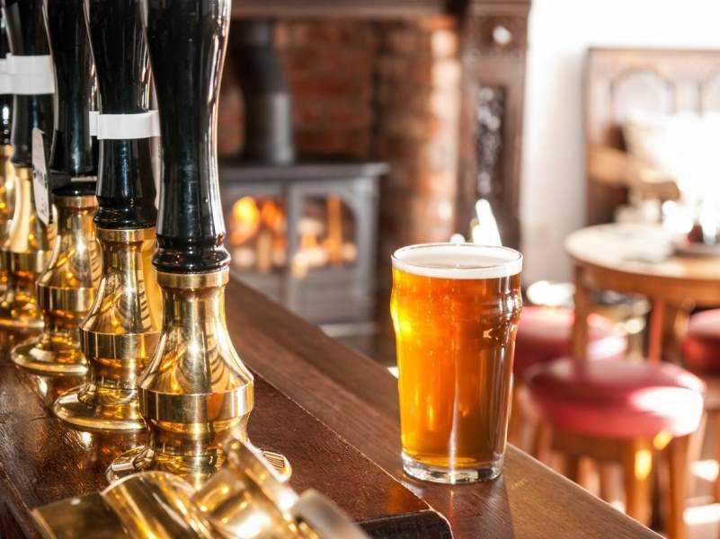 Pubs and restaurants could reopen now without risking public health Photograph