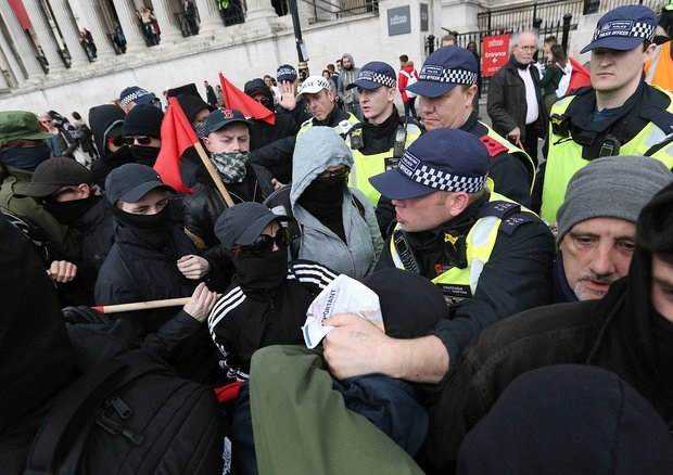 Violent protesters 'could be jailed within 24 hours' after arrest Photograph