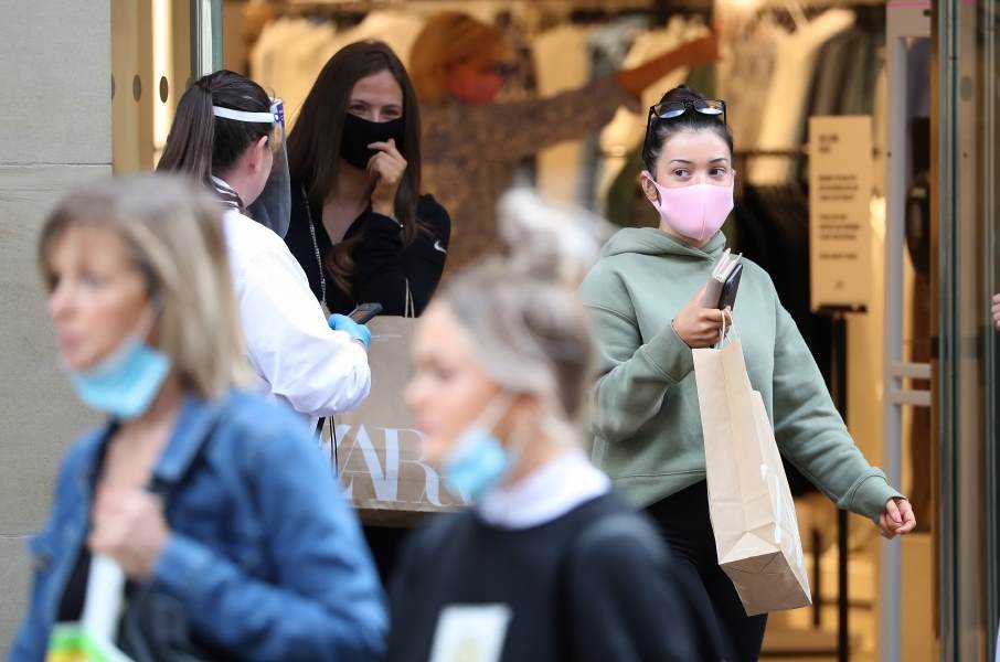 Face masks and covering will be made compulsory by July 24th in England shops Photograph